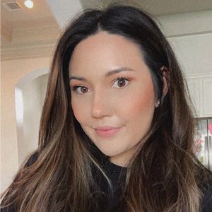 Meet your Posher, Victoria